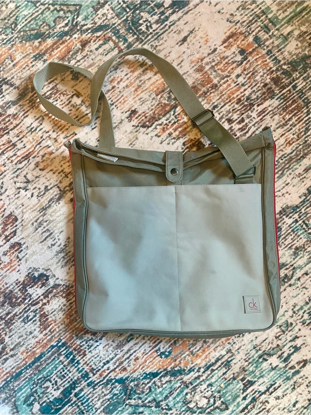 Calvin Klein CK Grey & Moss Green Nylon Expandable Crossbody Messenger Bag GWP